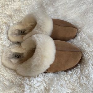 TAN UGG SLIPPERS USA 8